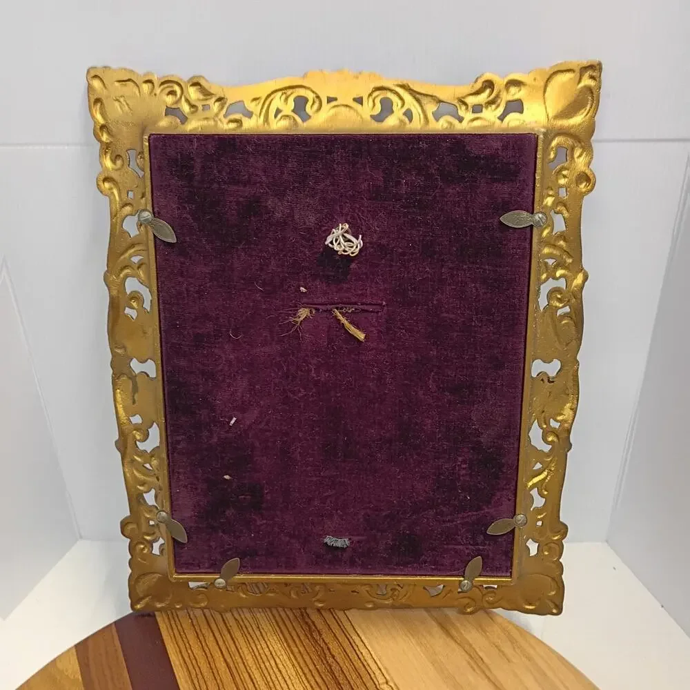 Antique Gold Tone Frame Victorian Baroque Art Nouveau Vintage 13x11 OD 9x7 ID